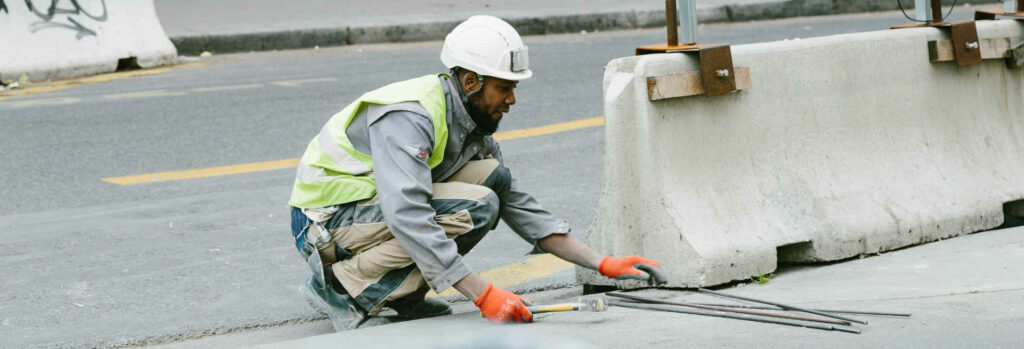 Effective Communication on Bilingual Construction Jobsites roadwork